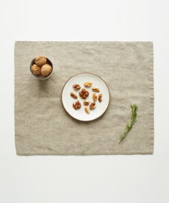 Világosbézs len tányéralátét, 35 x 45 cm - Linen Tales